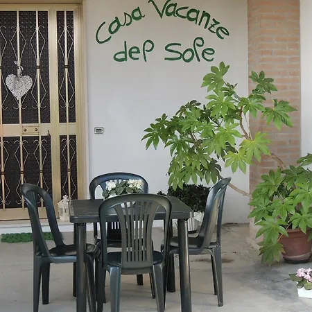 Casa Vacanze Del Sole بيت للعطل